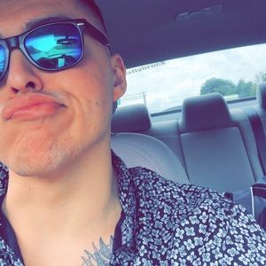 Meet your Posher, Brock